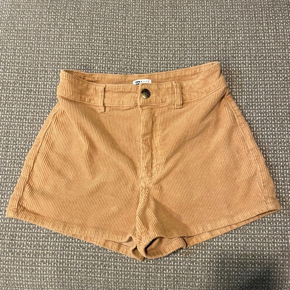 LIKE NEW Billabong Brown High Waisted Corduroy Fall Soft Shorts Size 26 - Picture 7 of 11